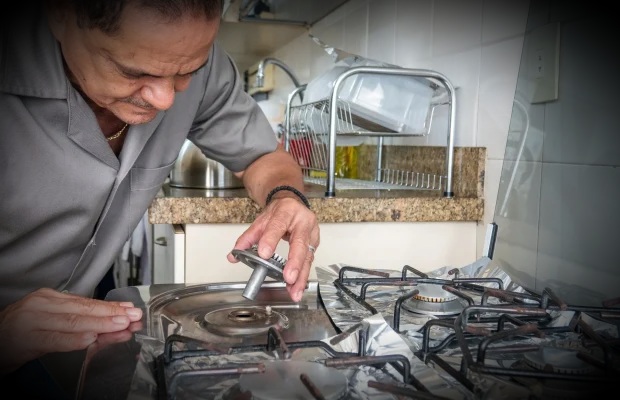 gas stove repair 76gjdt