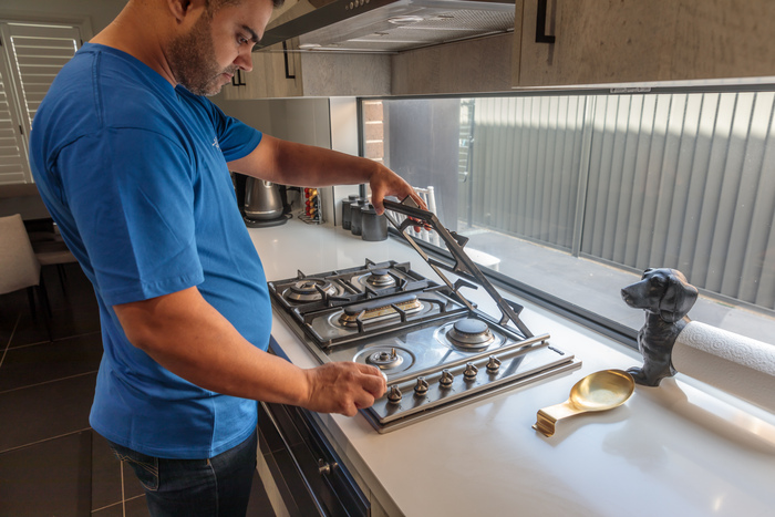 gas stove repair 764hs1e